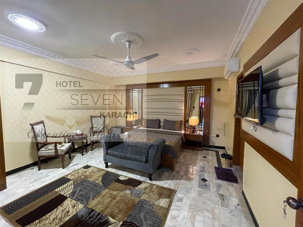 Hotel Seven 7 Karaçi Dış mekan fotoğraf