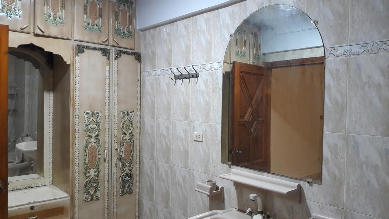 Hotel Seven 7 Karaçi Dış mekan fotoğraf