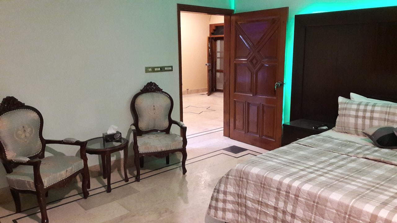Hotel Seven 7 Karaçi Dış mekan fotoğraf