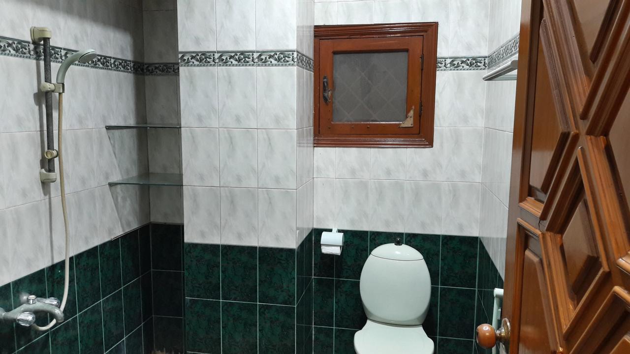 Hotel Seven 7 Karaçi Dış mekan fotoğraf