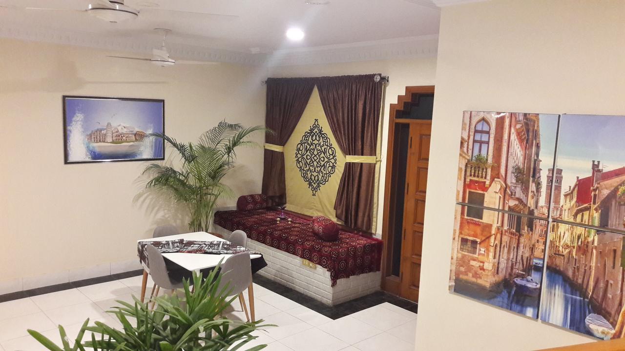 Hotel Seven 7 Karaçi Dış mekan fotoğraf