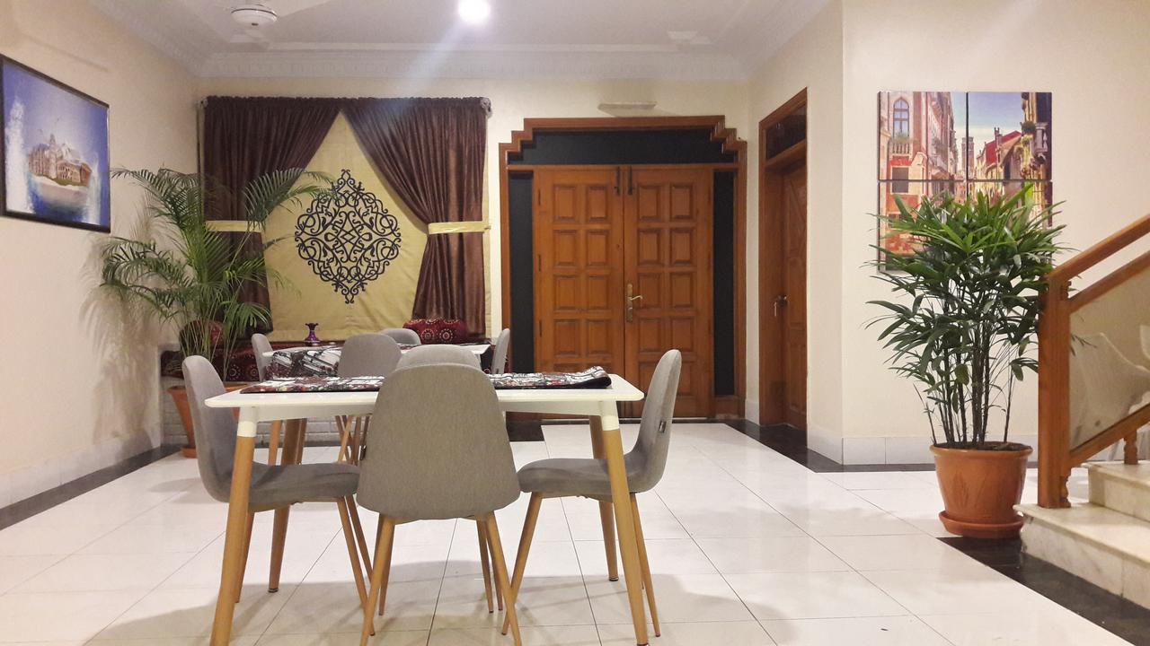 Hotel Seven 7 Karaçi Dış mekan fotoğraf